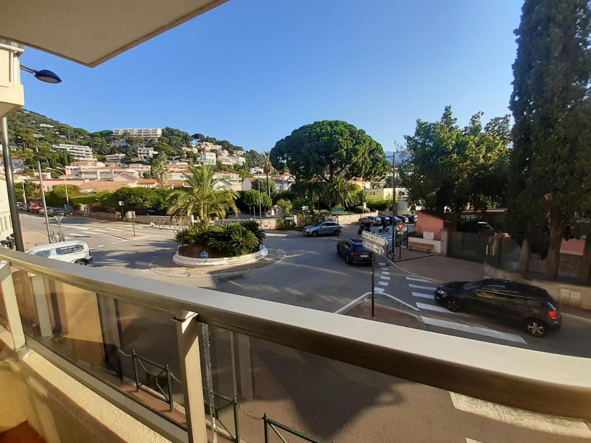 Joli Appartement Entre Menton Et Monaco Roquebrune-Cap-Martin Luaran gambar